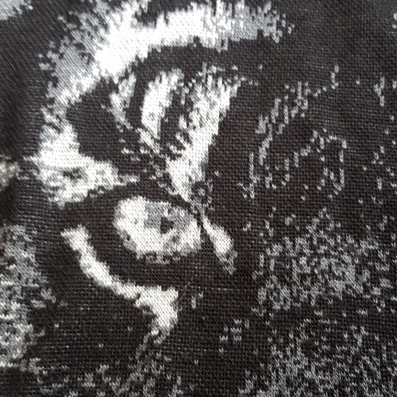 Tiger print sweatshirt - Picture 2 of 6